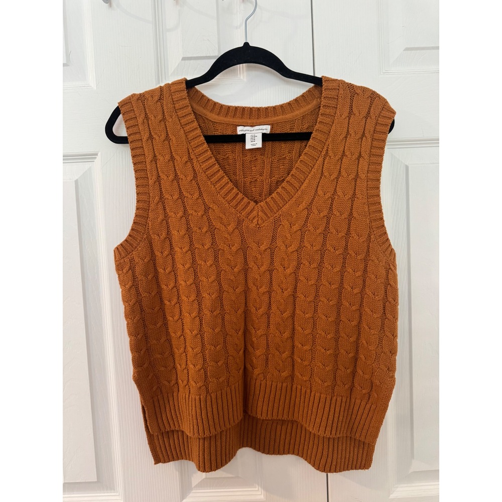 Cupcakes and Cashmere Rust Orange Cable Knit V-Neck Sweater Vest size Medium